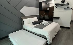Samsara Studio Apartment At Kompleks Mutiara Gm