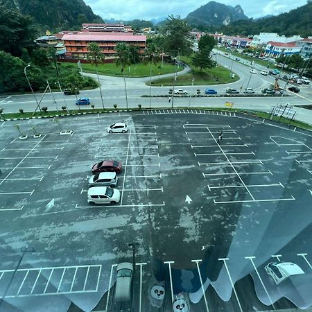 Samsara Studio Apartment At Kompleks Mutiara Gm Gua Musang Luaran gambar