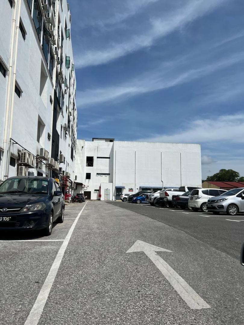 Samsara Studio Apartment At Kompleks Mutiara Gm Gua Musang Luaran gambar